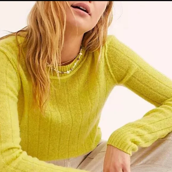 Nwot FREE PEOPLE Sz S BE MINE CASHMERE CREW NECK - Picture 2 of 3